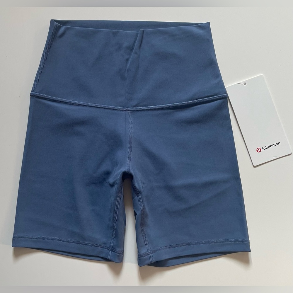 BNWT Lululemon Align High-Rise Short 6"